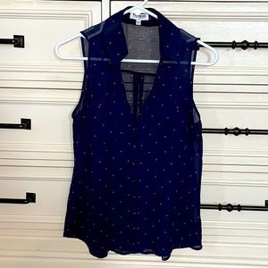 Women’s Express Portofino Sleeveless Shirt